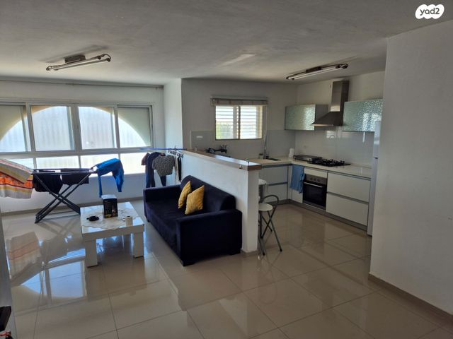 משעול רוגל 1077