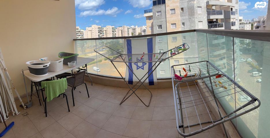 שביל חודשי השנה 8