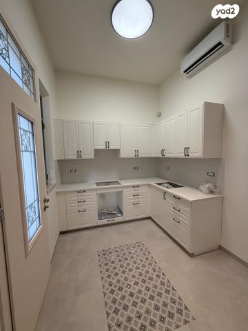 שדרות הציונות 36