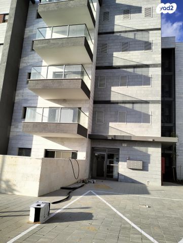 נחל גוברין 13