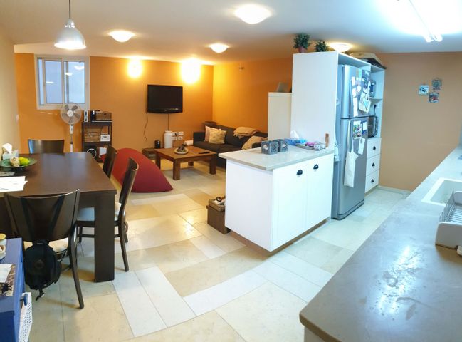 מבוא הרכס 37