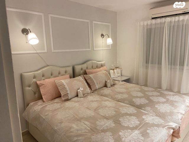 שדרות ירושלים 43