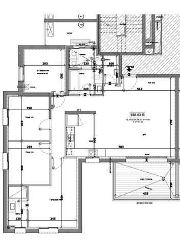 אסתר ארדיטי 13