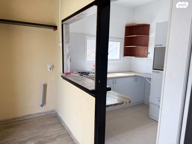 שדרות העצמאות 140