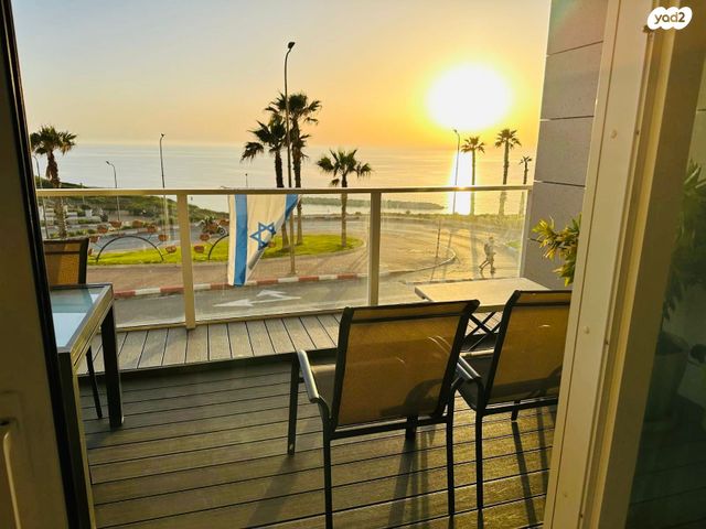 מתתיהו דנקנר 23