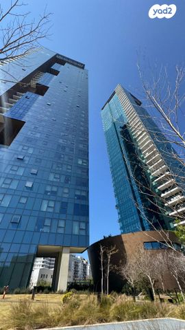 מודעת נכס, הרב ניסים, בבלי, תל אביב יפו