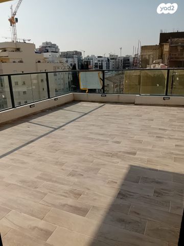 גג/ פנטהאוז