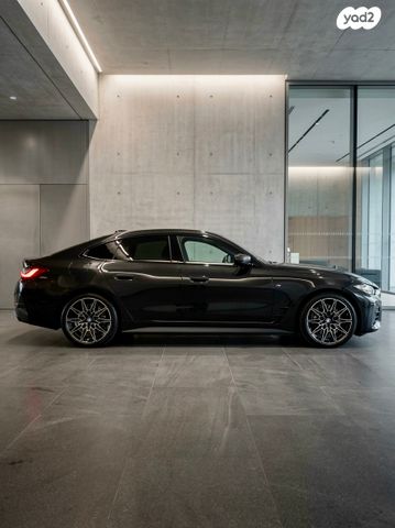 מודעת רכב ב מ וו i4