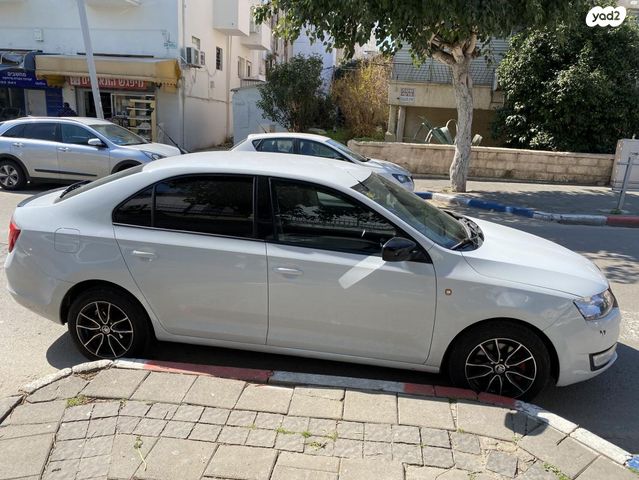 מודעת רכב סקודה ראפיד