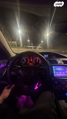 מודעת רכב מאזדה 3