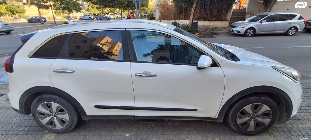 מודעת רכב קיה נירו