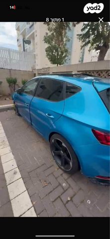 מודעת רכב סיאט לאון