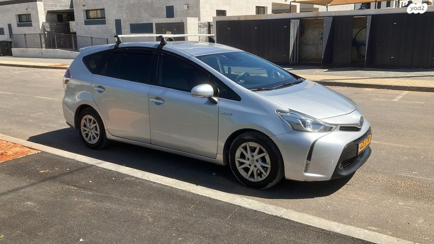 מודעת רכב טויוטה פריוס פלוס