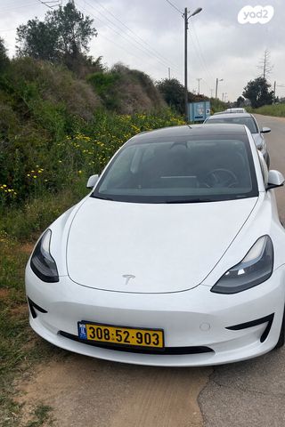 מודעת רכב טסלה מודל 3