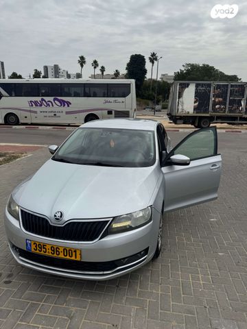 מודעת רכב סקודה ראפיד