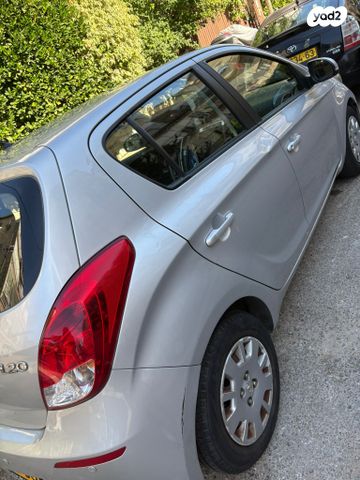 מודעת רכב יונדאי i20