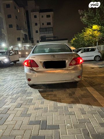 מודעת רכב טויוטה קורולה
