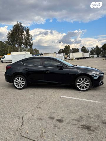 מודעת רכב מאזדה 3