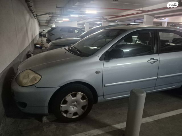 מודעת רכב טויוטה קורולה