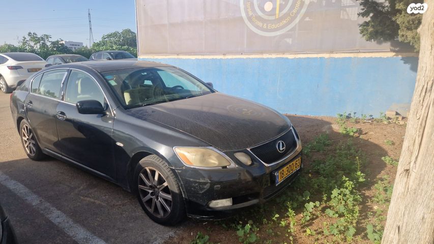 מודעת רכב לקסוס GS
