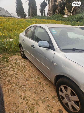 מודעת רכב מאזדה 3