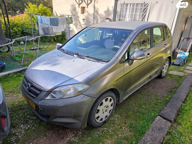 מודעת רכב הונדה FR-V