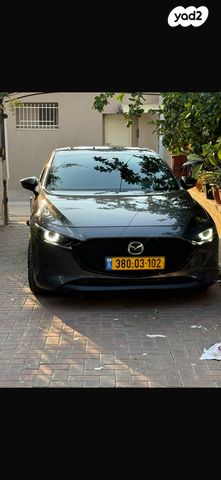 מודעת רכב מאזדה 3