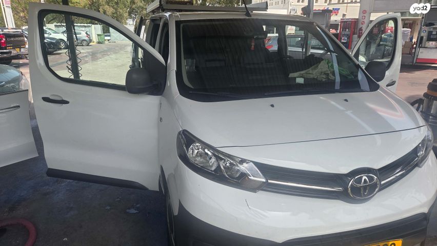 מודעת רכב טויוטה פרואייס