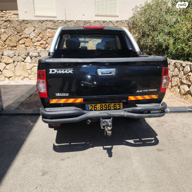 מודעת רכב איסוזו די-מקס