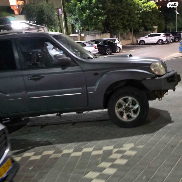 מודעת רכב יונדאי טאראקן