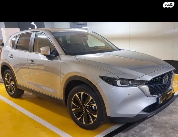 מודעת רכב מאזדה CX-5