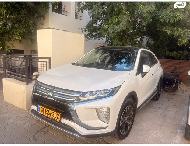 מודעת רכב מיצובישי אקליפס קרוס