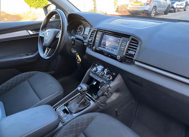 מודעת רכב סקודה קארוק