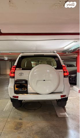 מודעת רכב טויוטה לנד קרוזר
