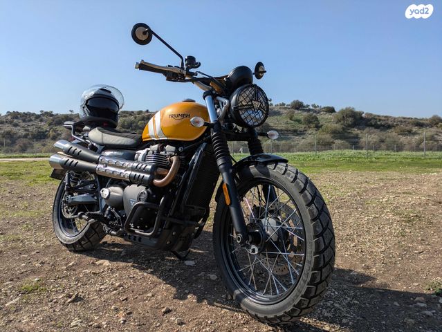 מודעת רכב טריומף אחר