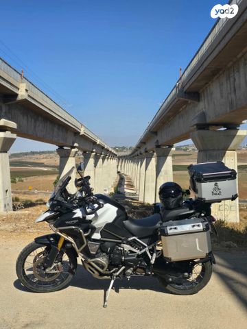 מודעת רכב טריומף Tiger 1200 rally explorer