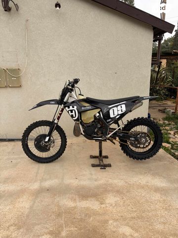 מודעת רכב הוסקוורנה TE300