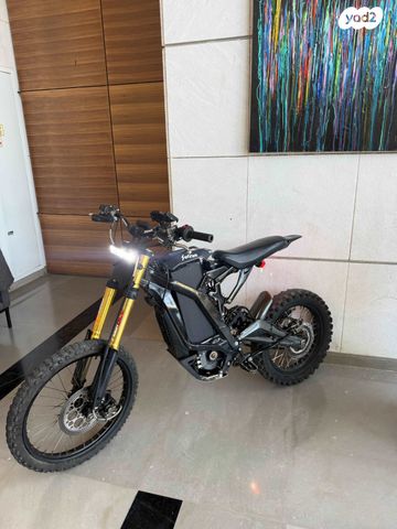 מודעת רכב סורון Light Bee X