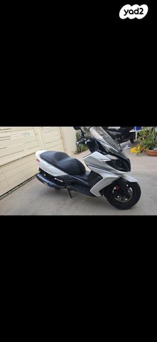 מודעת רכב קימקו דאון-טאון 250ABS