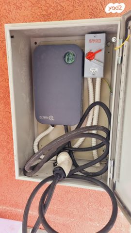 feedItemObj.data.row_1