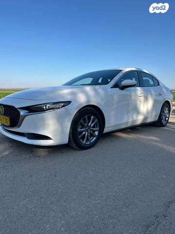 מודעת רכב מאזדה 3