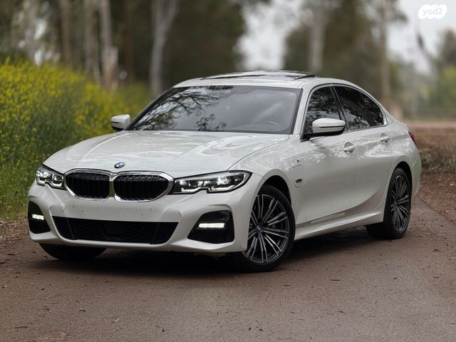 מודעת רכב ב מ וו סדרה 3