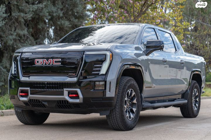 מודעת רכב ג'י.אם.סי סיירה EV