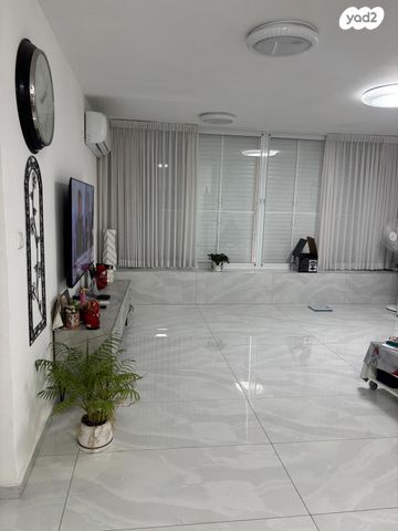 ז'בוטינסקי 46