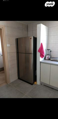 הרב עוזיאל 25