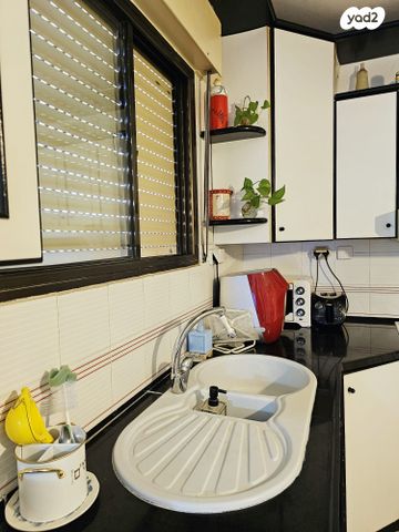 אינו שאקי 10