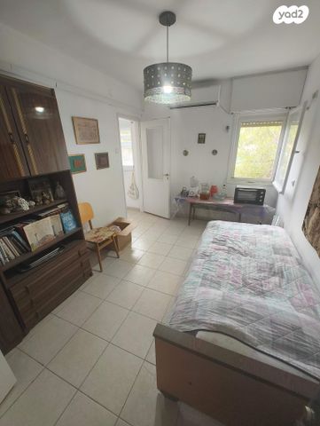 ארלוזורוב 23