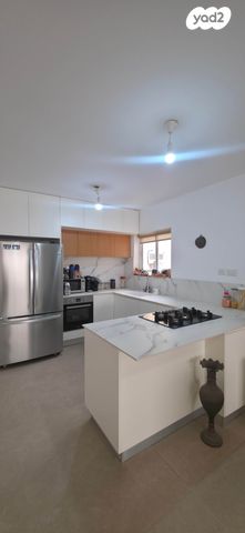 משה איכילוב 4