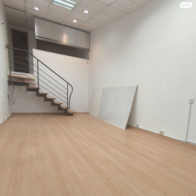 מודעת נכס, כפר סבא