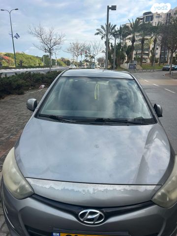 מודעת רכב יונדאי i20